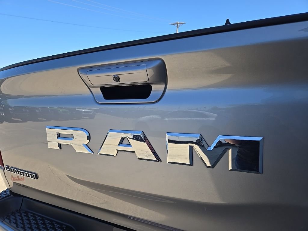 Used 2025 RAM 1500 Laramie w/ Sport Appearance Package AWD/4WD image 24