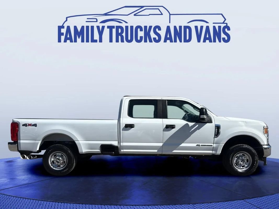 Used 2022 Ford F250 XL w/ Power Equipment Group AWD/4WD image 6
