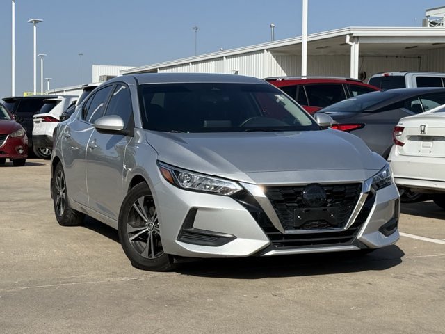 Used 2022 Nissan Sentra SV FWD image 2