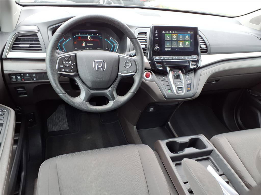 Used 2018 Honda Odyssey EX image 4