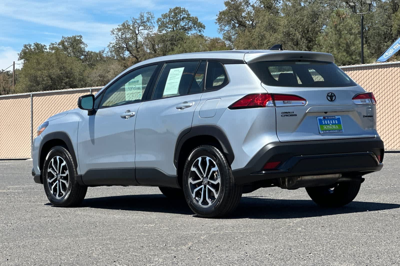 Used 2025 Toyota Corolla Cross AWD Hybrid image 5