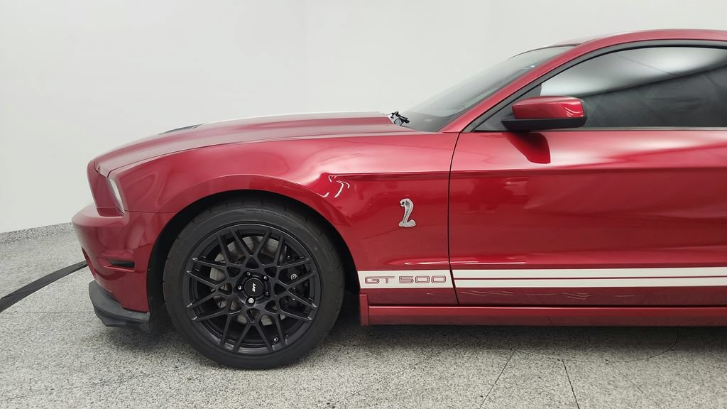 Used 2013 Ford Mustang Shelby GT500 RWD image 12