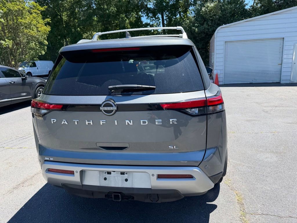 Used 2022 Nissan Pathfinder SL w/ SL Premium Package FWD image 4