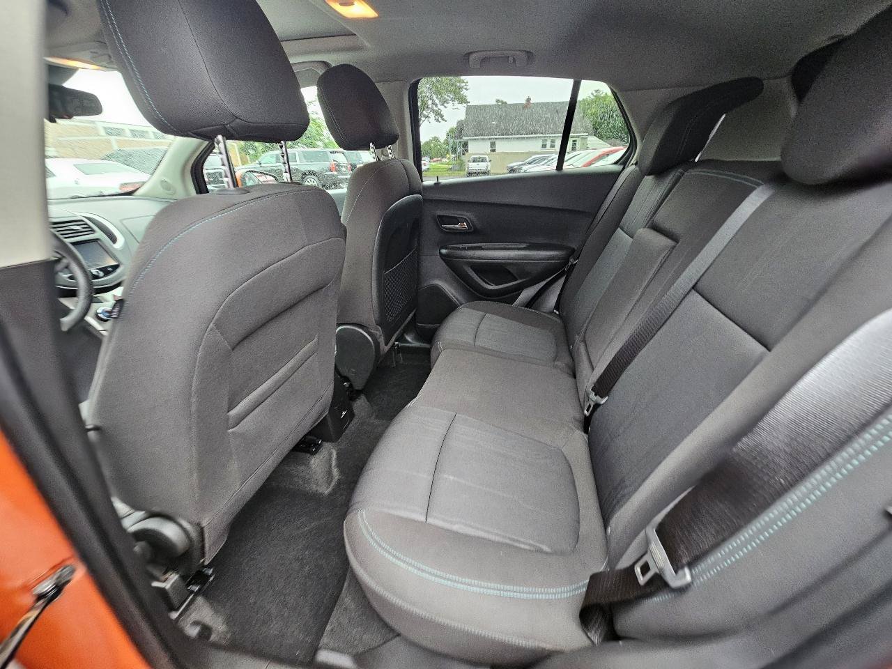 Used 2015 Chevrolet Trax LT w/ LT Sun and Sound Package FWD image 22