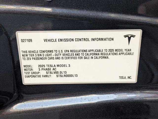 Used 2025 Tesla Model 3 Long Range RWD image 23