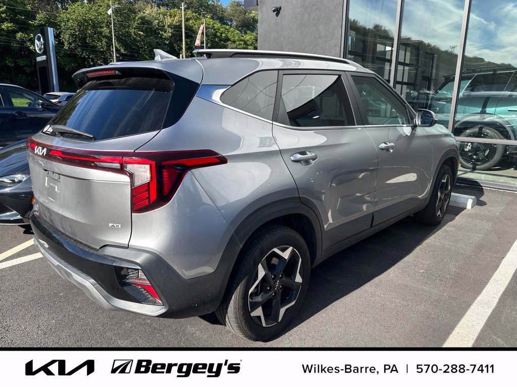 Certified 2024 Kia Seltos EX AWD/4WD image 5