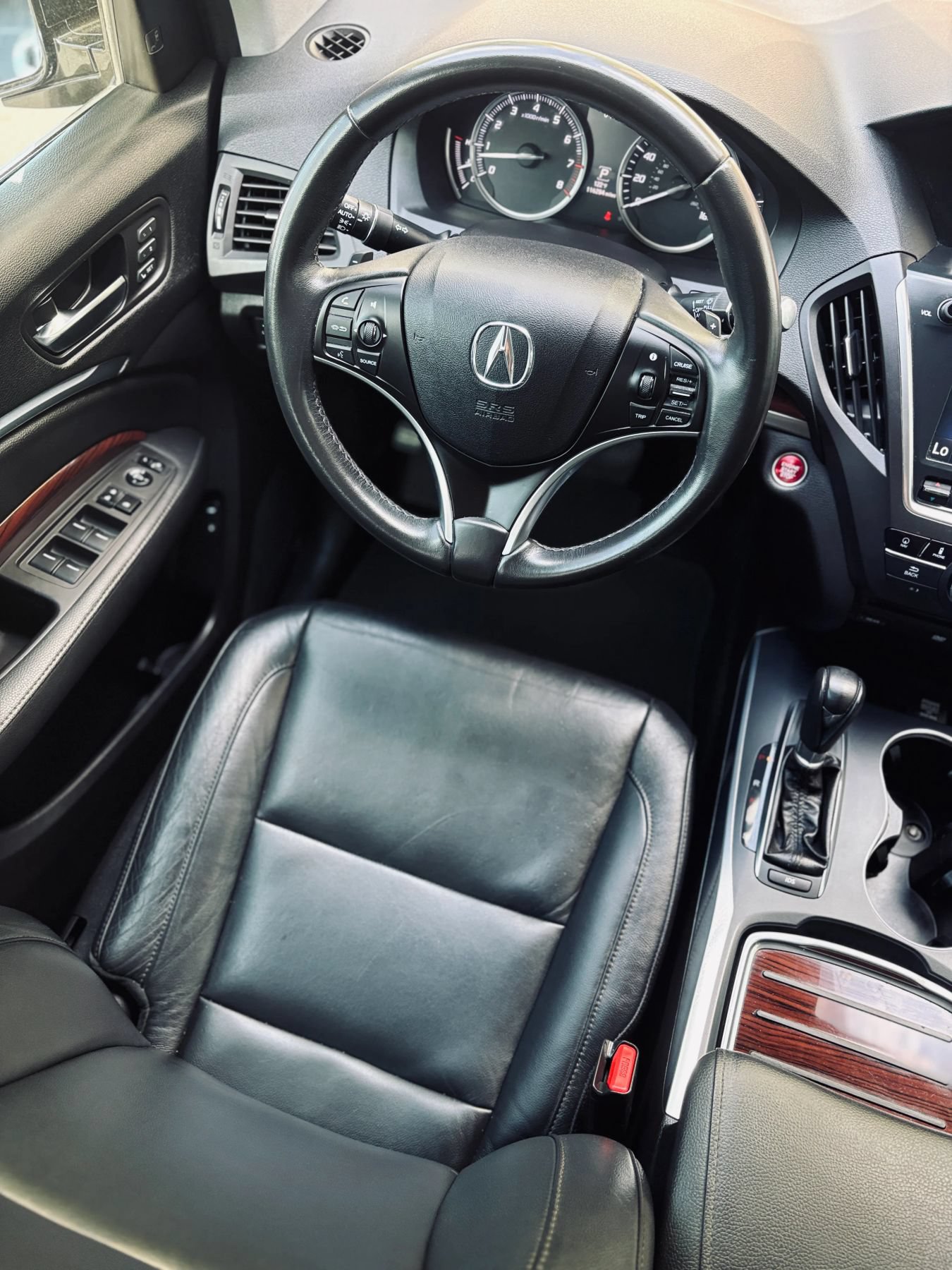 Used 2015 Acura MDX w/ Tech & Entertainment Pkg FWD image 3