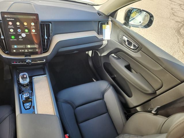 New 2026 Volvo XC60 B5 Plus w/ Climate Package AWD/4WD image 11