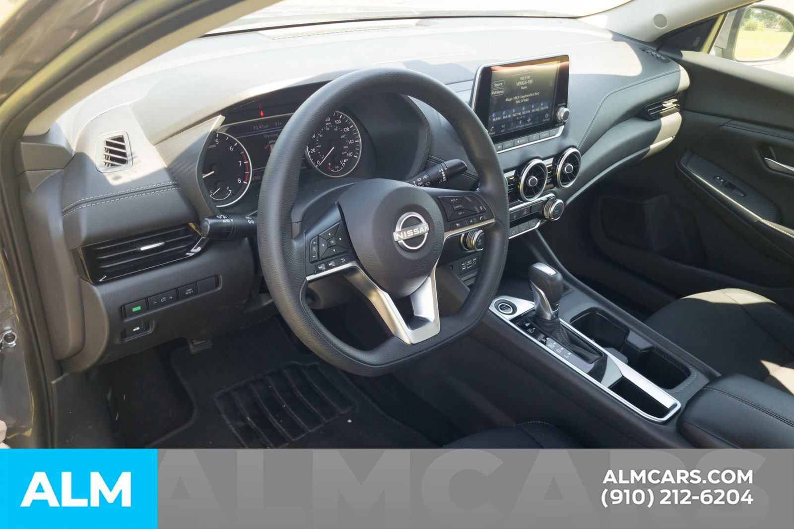 Used 2024 Nissan Sentra SV FWD image 5