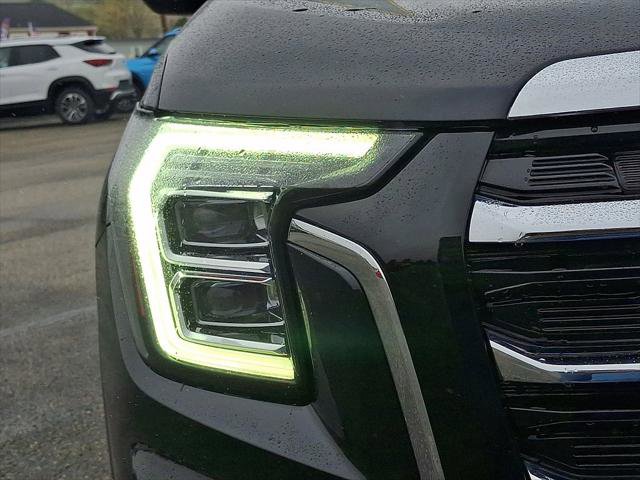Used 2025 GMC Terrain Elevation AWD/4WD image 10