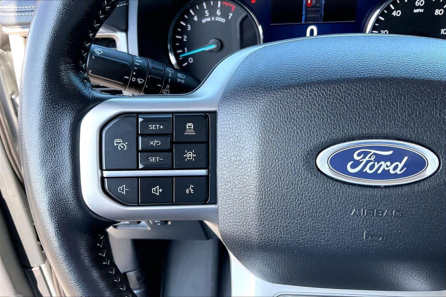 Used 2024 Ford Expedition XLT RWD image 20