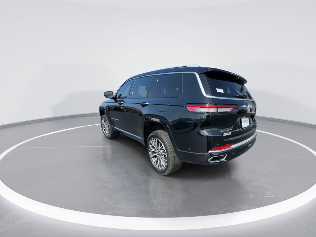 Used 2021 Jeep Grand Cherokee L Summit AWD/4WD image 6