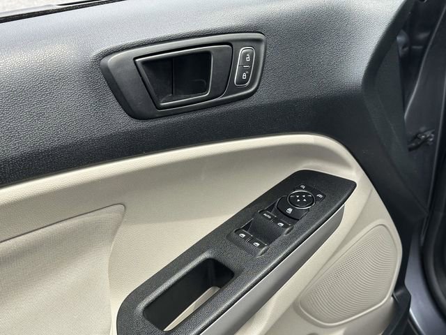 Used 2020 Ford EcoSport S image 17