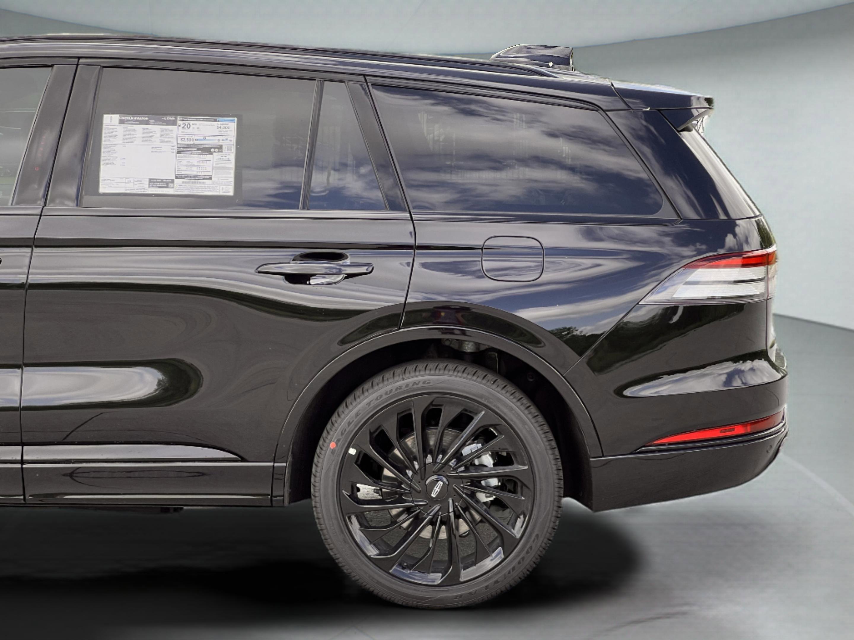 Used 2026 Lincoln Aviator Reserve image 31