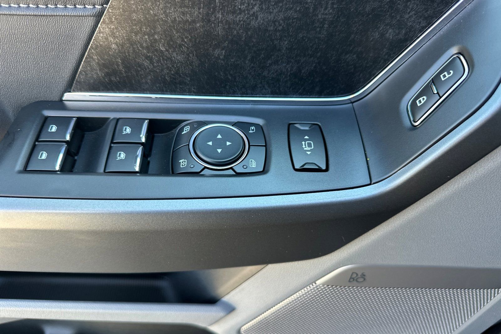 New 2026 Ford F350 XLT w/ XLT Premium Package image 10