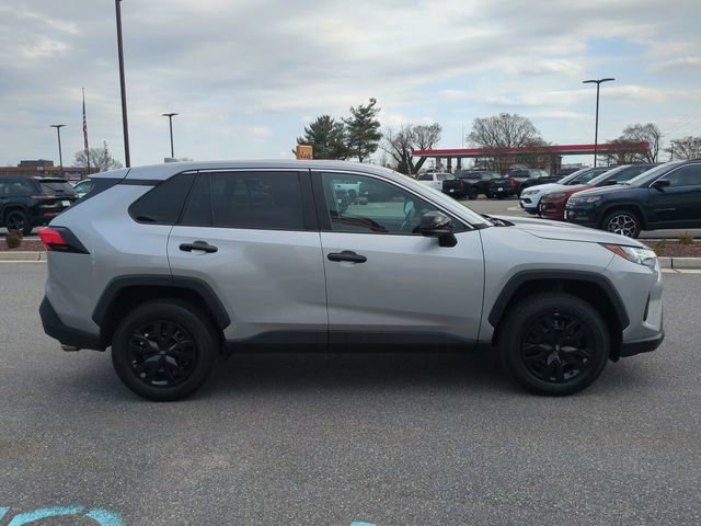 Used 2024 Toyota RAV4 LE image 3