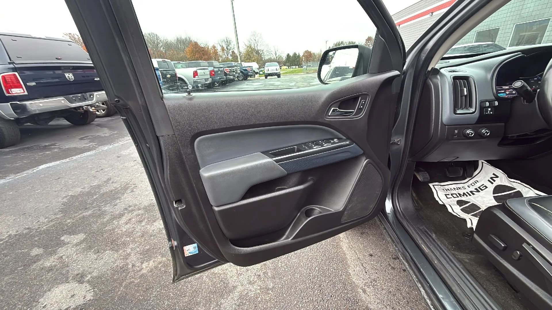 Used 2016 Chevrolet Colorado Z71 image 10