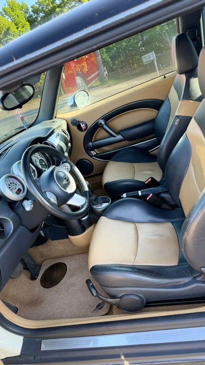 Used 2005 MINI Cooper Hardtop image 15