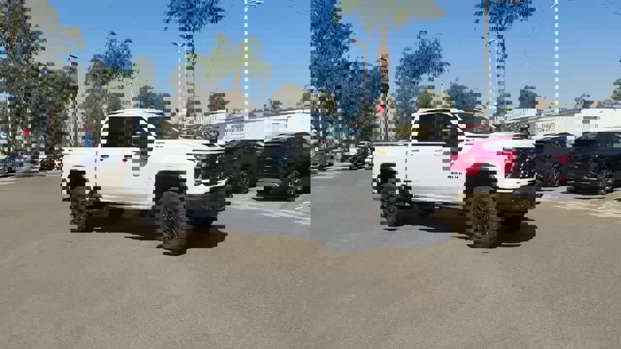 New 2025 Chevrolet Silverado 2500 ZR2 w/ ZR2 Bison Edition image 5