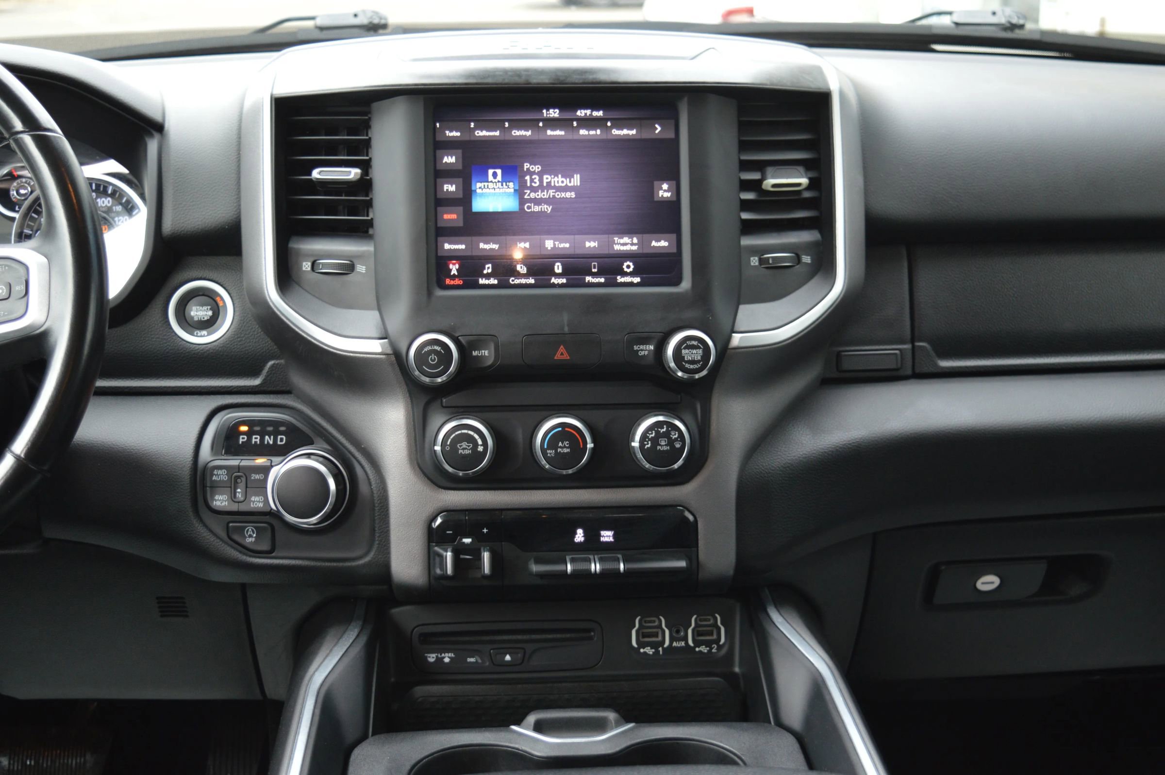 Used 2019 RAM 1500 Big Horn image 32