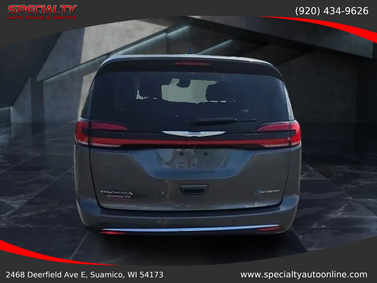 Used 2021 Chrysler Pacifica Touring w/ Cold Weather Group FWD image 7