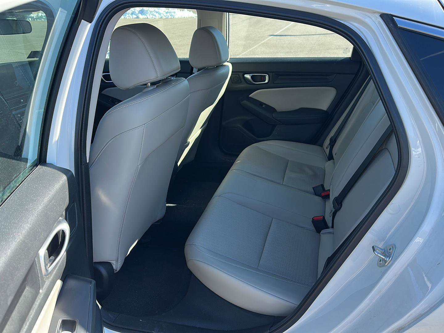 Used 2023 Honda Civic EX-L image 19