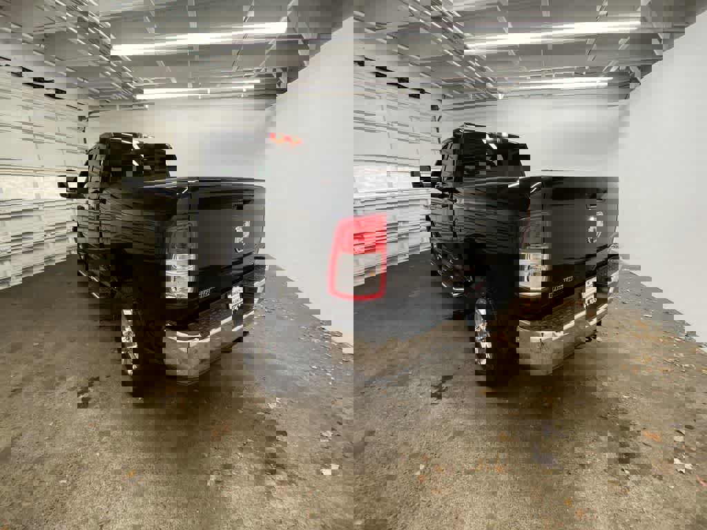 Used 2024 RAM 2500 Big Horn image 4