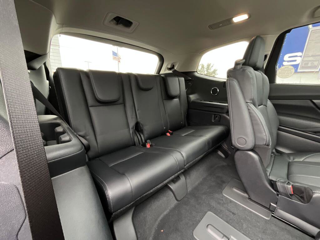 New 2026 Subaru Ascent Limited image 16