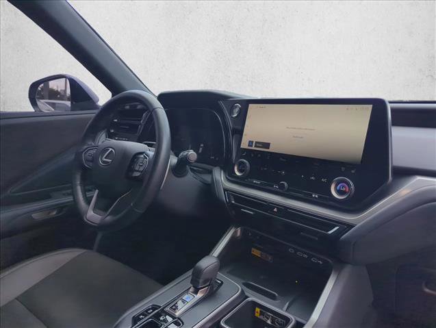 Used 2025 Lexus TX 350 AWD w/ Technology Package image 28