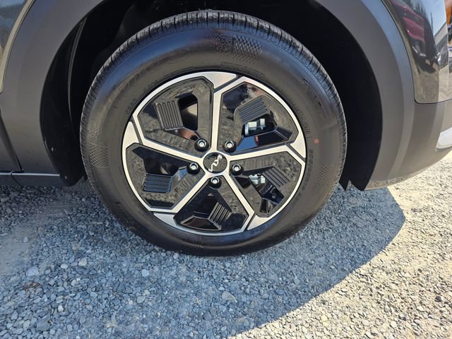 New 2026 Kia Niro EX FWD image 9