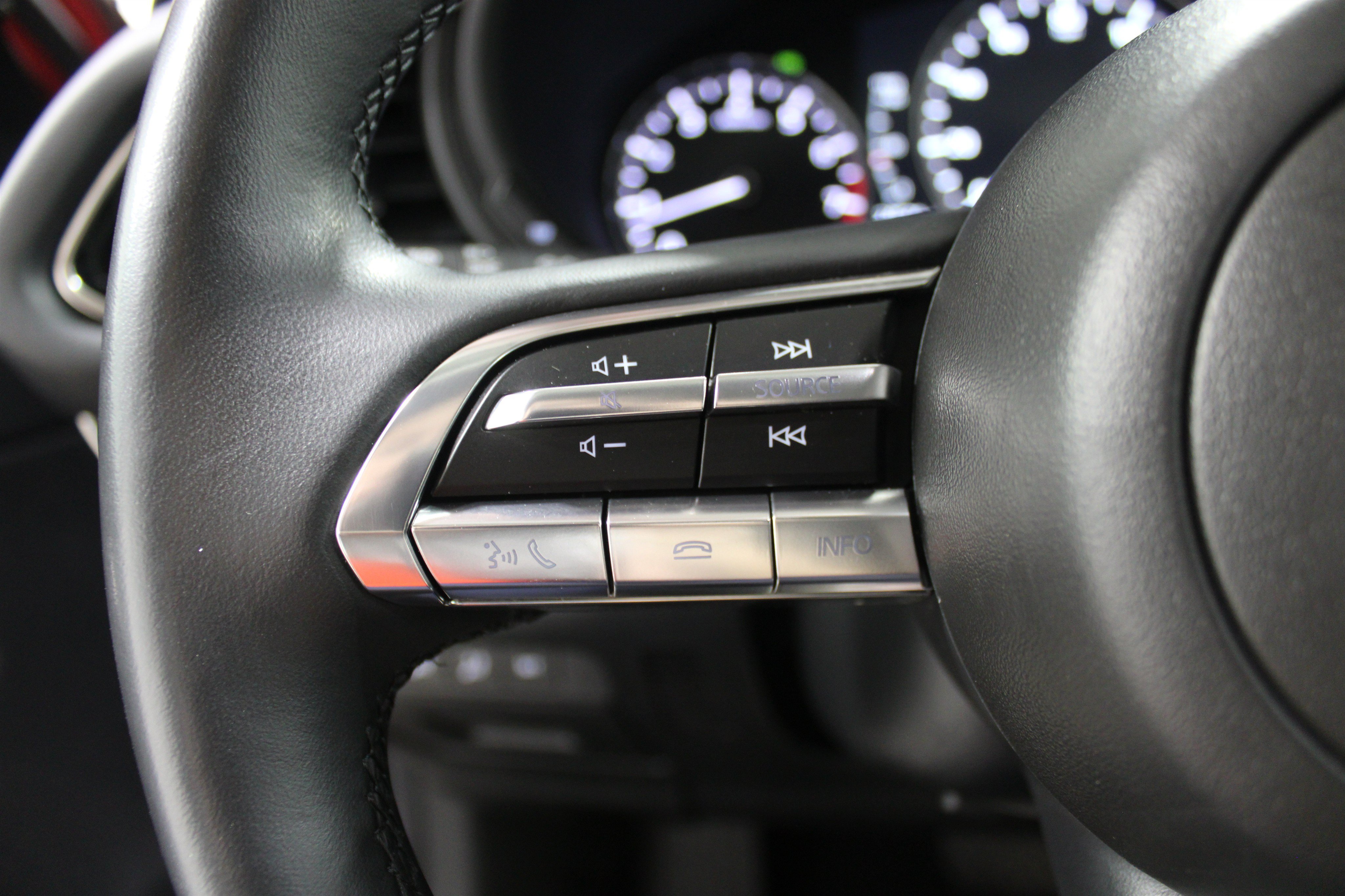 Used 2023 MAZDA CX-30 AWD 2.5 S w/ Preferred Package image 19