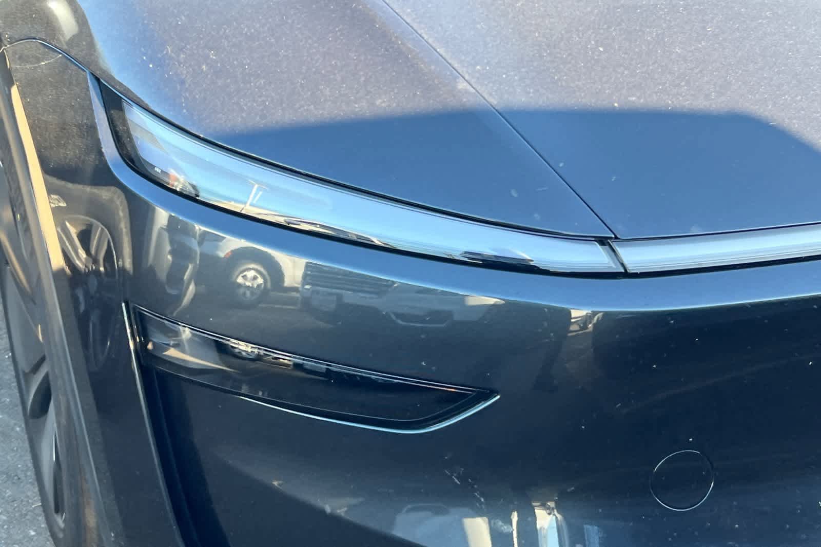 Used 2026 Tesla Model Y AWD image 13