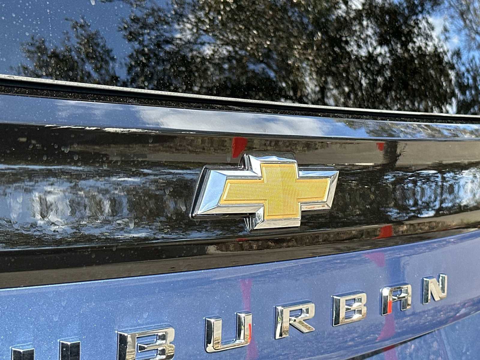 New 2026 Chevrolet Suburban High Country image 10