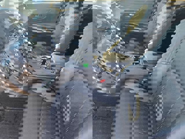 Certified 2022 Toyota Venza Limited image 18