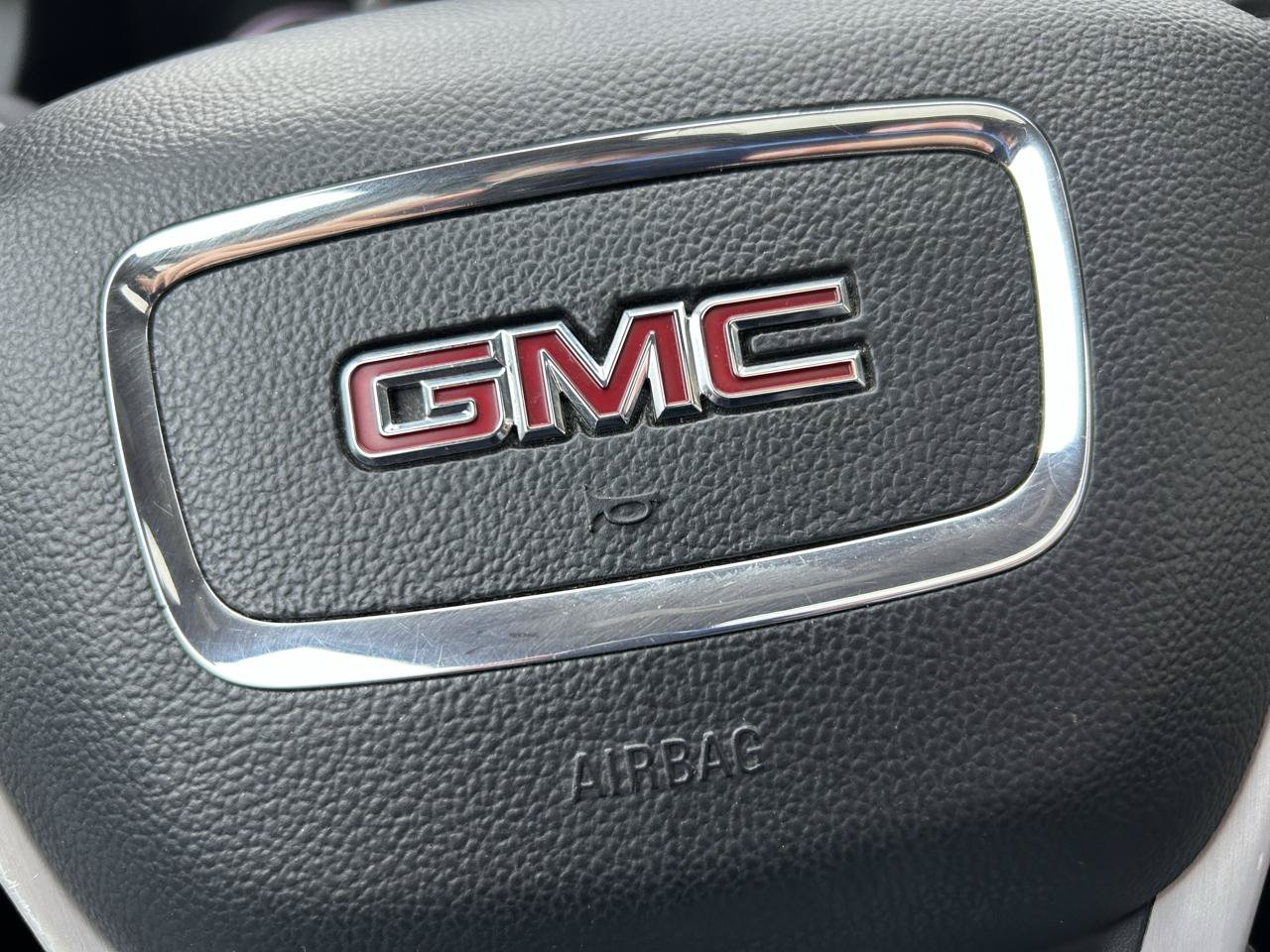 Used 2017 GMC Acadia SLT AWD/4WD image 22