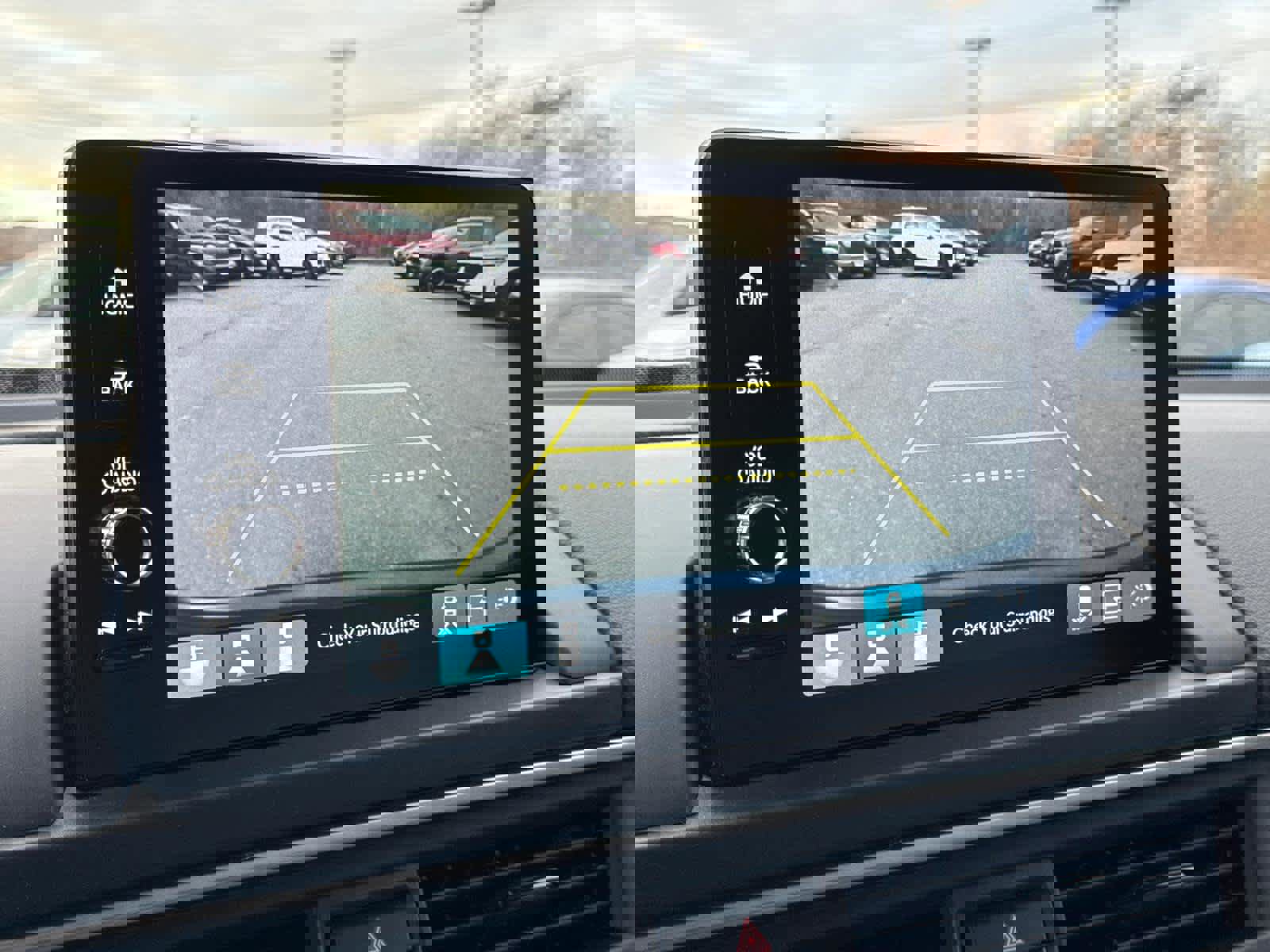 New 2025 Honda Pilot Touring image 28