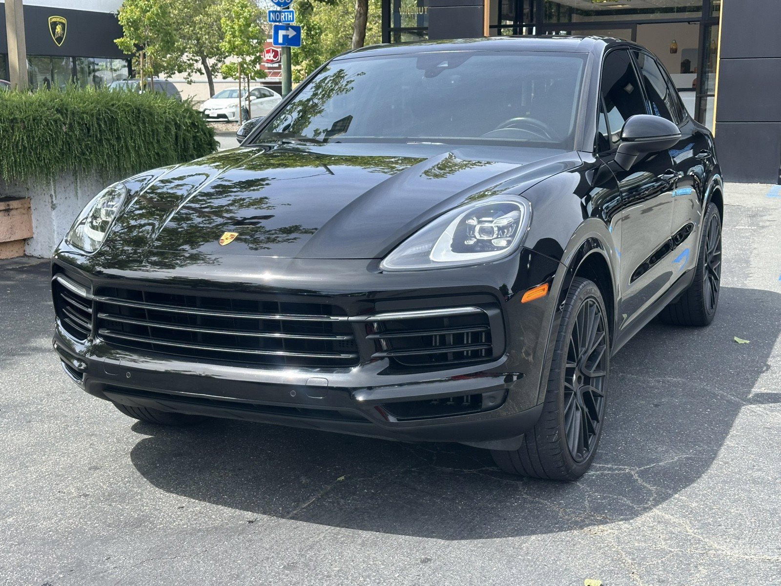 Used 2020 Porsche Cayenne AWD/4WD image 4