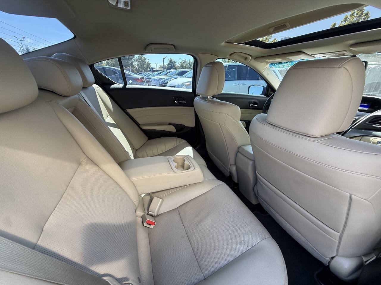 Used 2014 Acura ILX w/ Premium Package FWD image 17