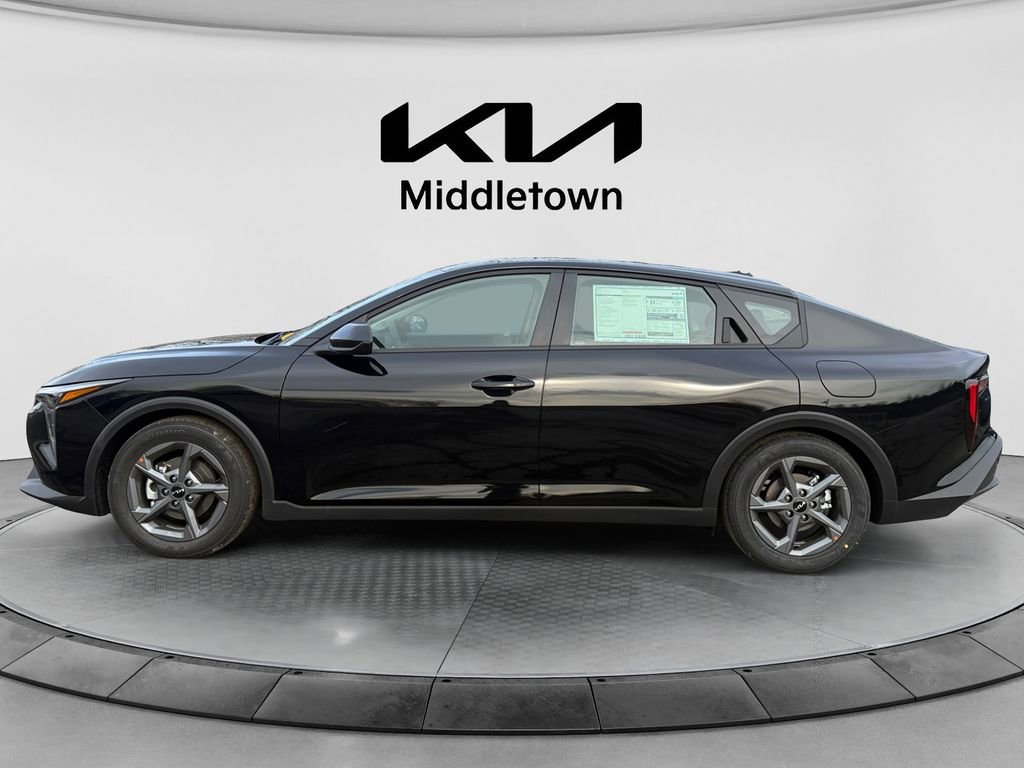 New 2026 Kia K4 LXS image 2