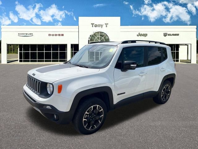 Used 2023 Jeep Renegade Latitude AWD/4WD image 5