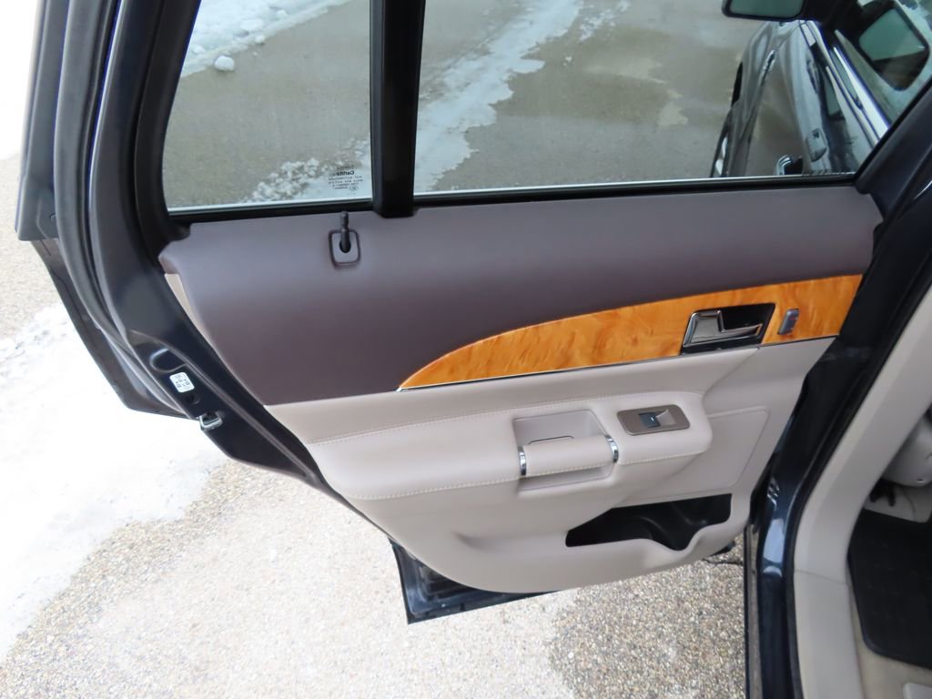 Used 2014 Lincoln MKX AWD w/ Equipment Group 102A image 28