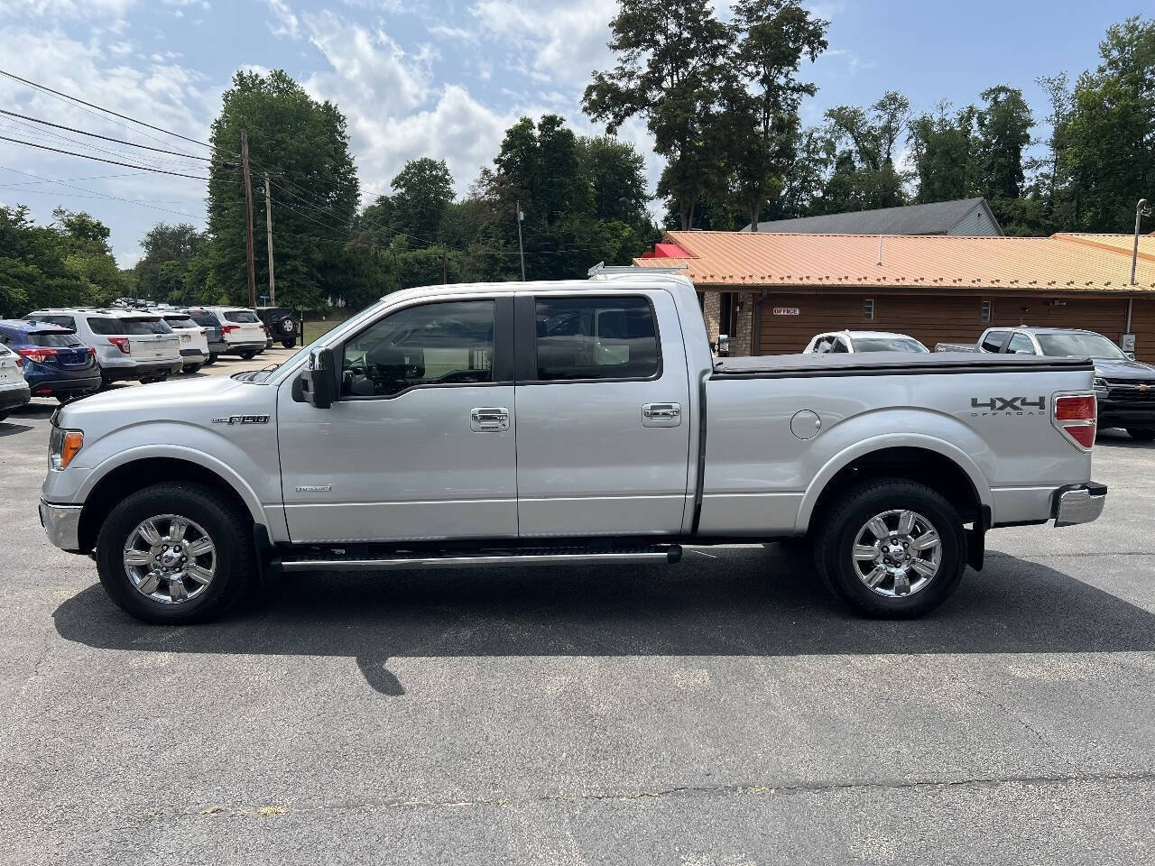 Used 2011 Ford F150 Lariat w/ Lariat Chrome Pkg AWD/4WD image 8
