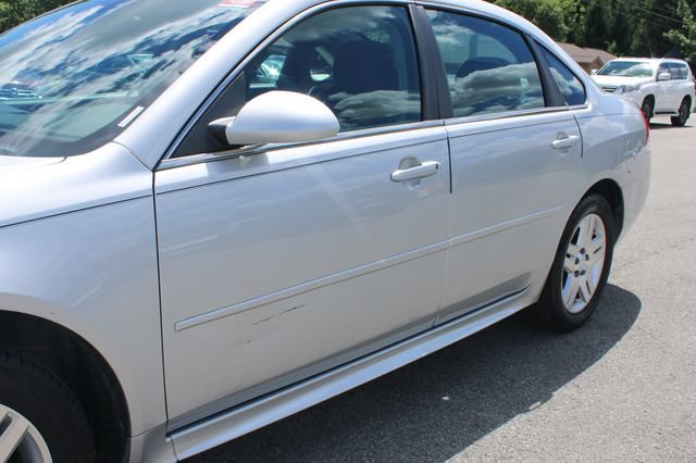 Used 2013 Chevrolet Impala LT w/ LT Sunroof Package FWD image 38