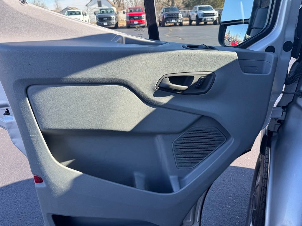 Used 2015 Ford Transit 150 148 Low Roof image 2