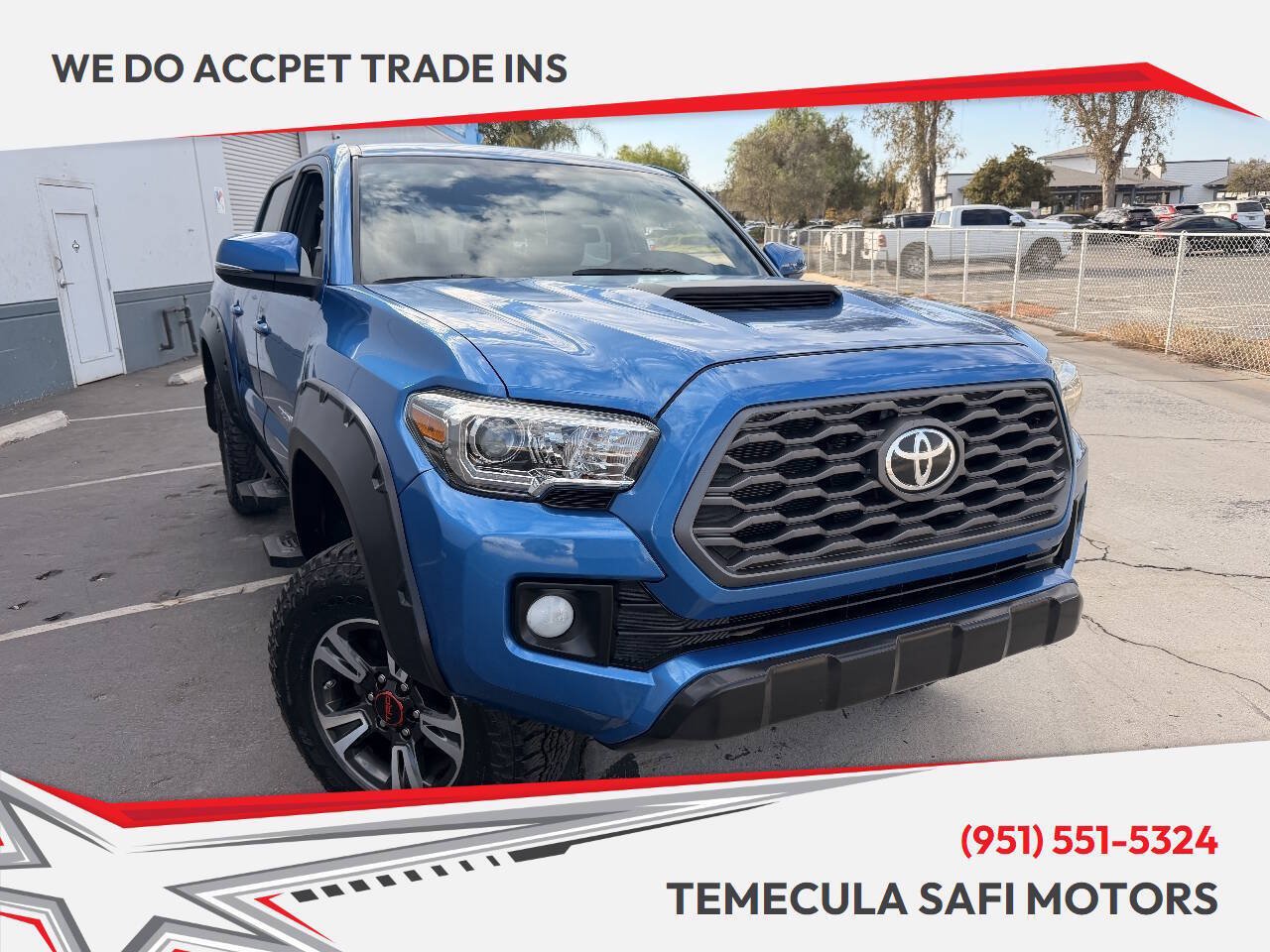 Used 2017 Toyota Tacoma TRD Off-Road AWD/4WD image 1