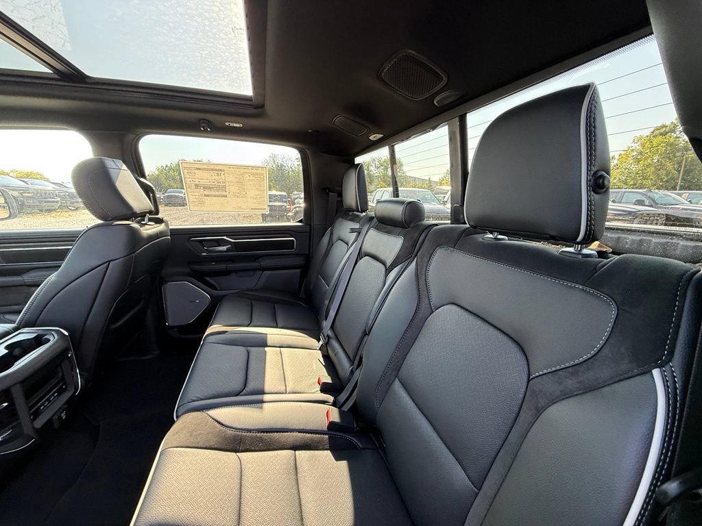 New 2027 RAM 1500 Laramie w/ Night Edition AWD/4WD image 27