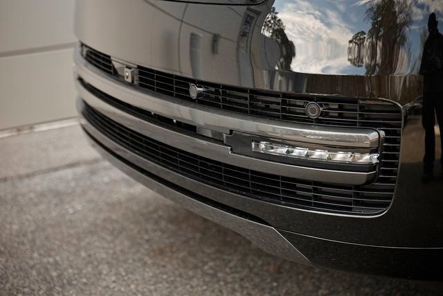 New 2026 Land Rover Range Rover SE image 3