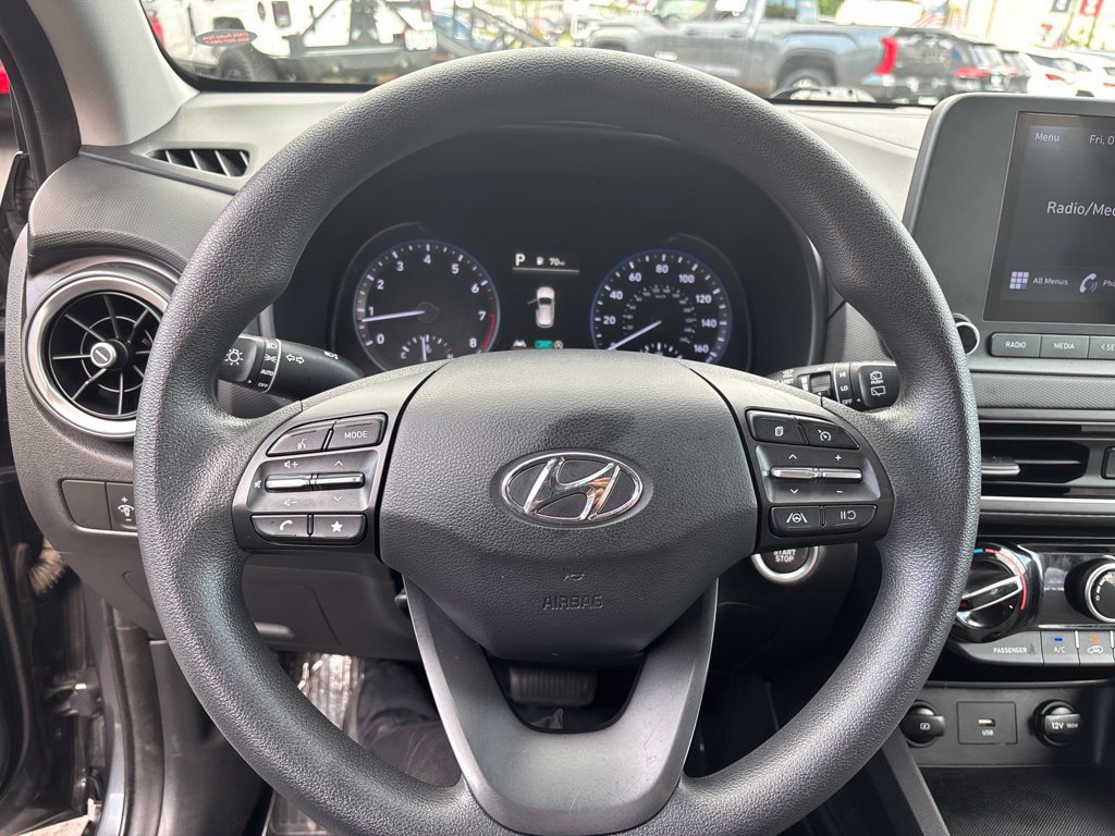 Used 2022 Hyundai Kona SEL FWD image 17