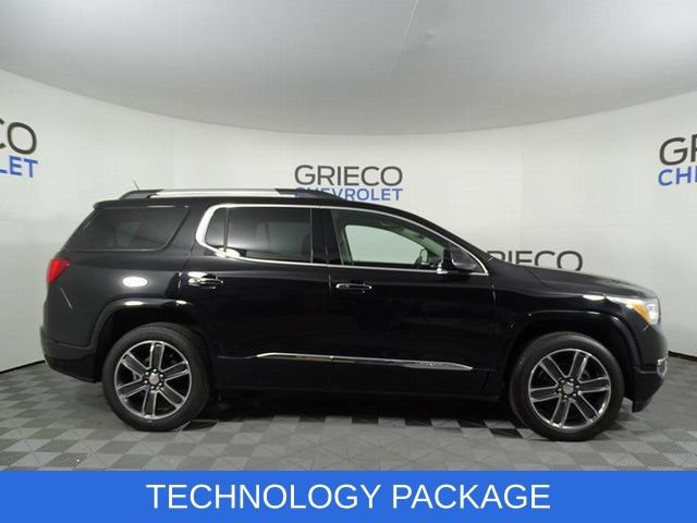 Used 2018 GMC Acadia Denali w/ Technology Package AWD/4WD image 3