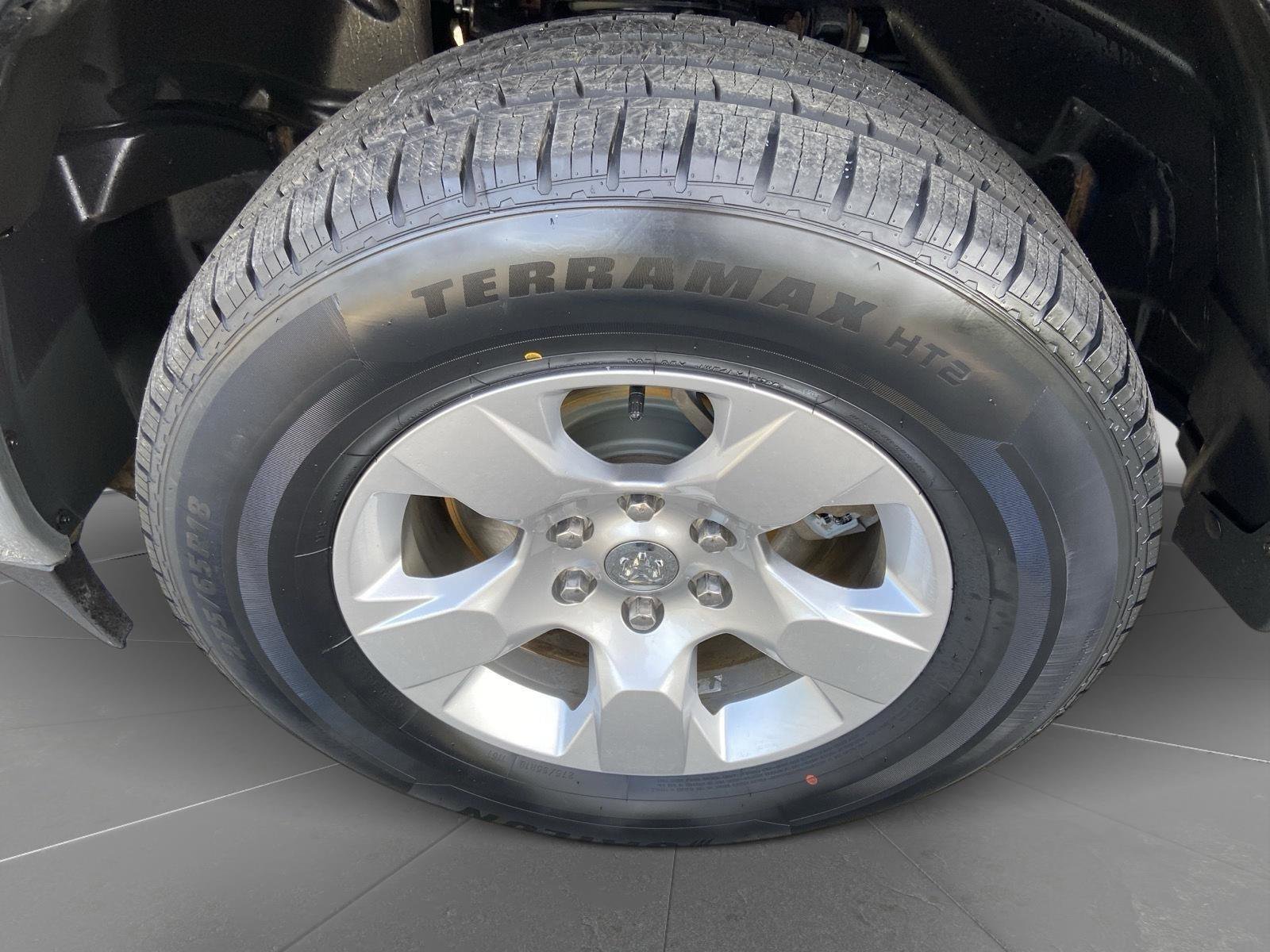 Used 2021 RAM 1500 Big Horn AWD/4WD image 11